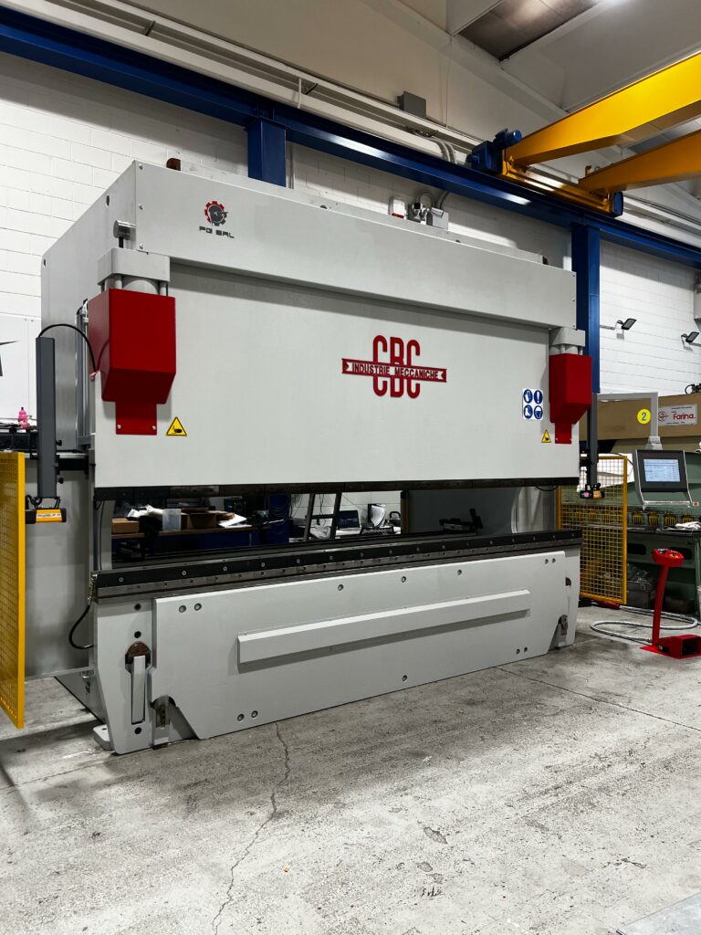 Pressa piegatrice usata CBC HS 175/41