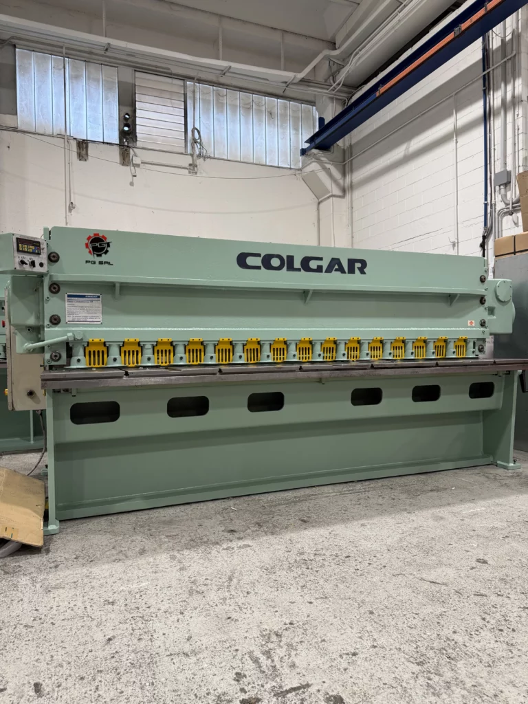 Cesoia usata Colgar 3000×5