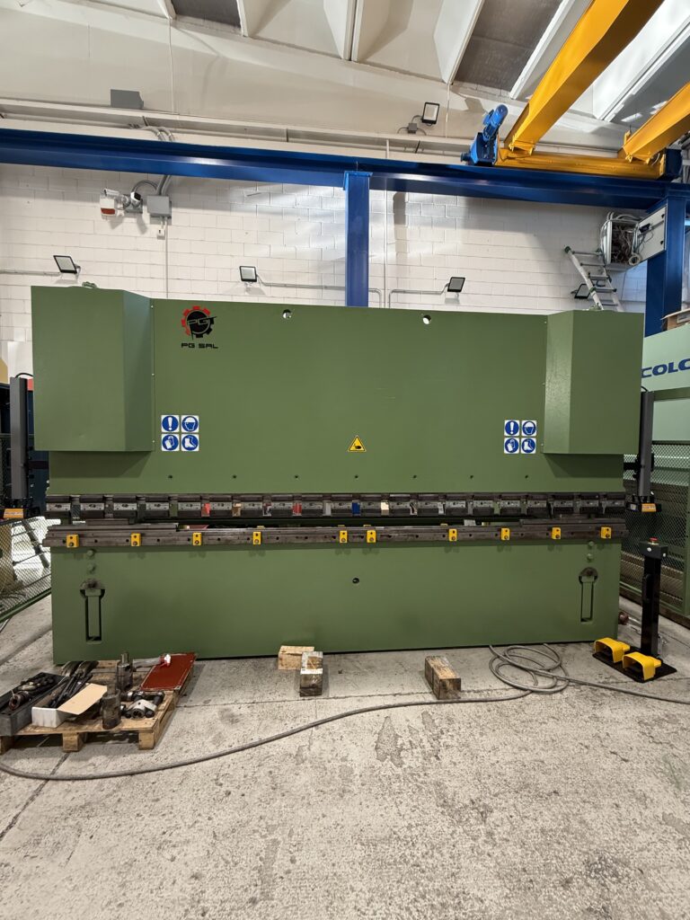 Pressa piegatrice usata Warcom Unica 160-40